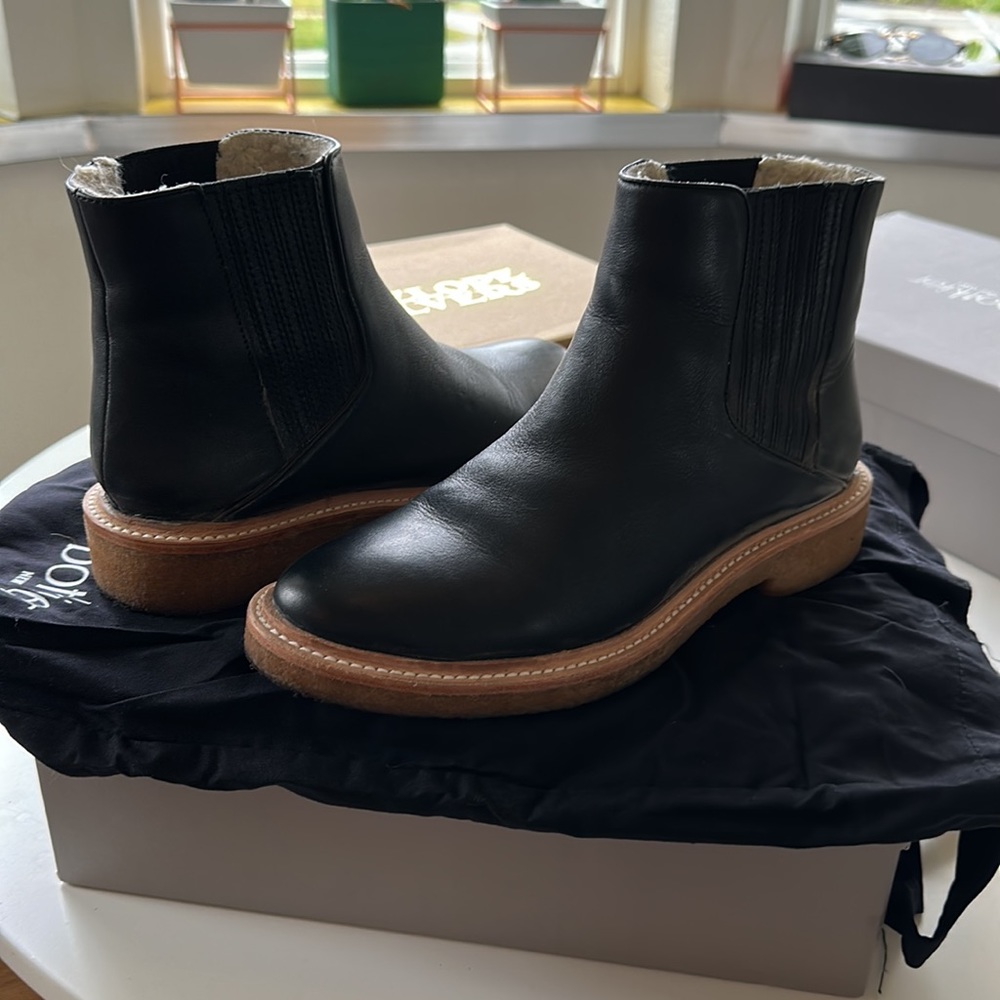 Botkier Chelsea Boot Shearling Lined - image 4